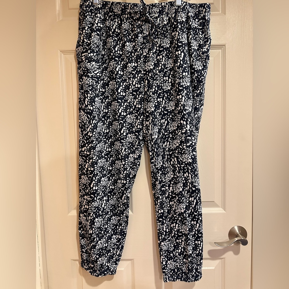 Rachel Zoe Black and White Patterned Pants